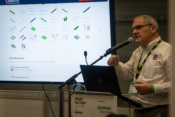 Glen Smith presenting at Smart Factory Expo 2021